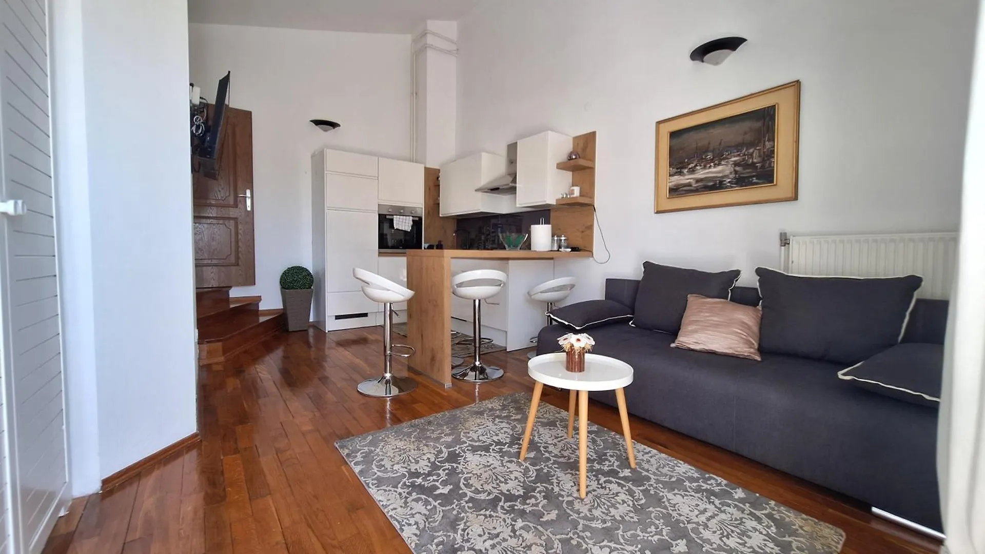 Apartment Seka With Terrace Povljana