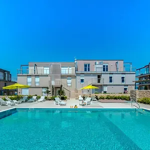 Isola Bella Pag Aparthotel